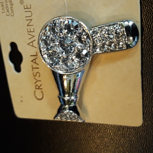 3 For $15 Blow Dryer Rhinestone Pin / Brooch - Picture 4 of 4